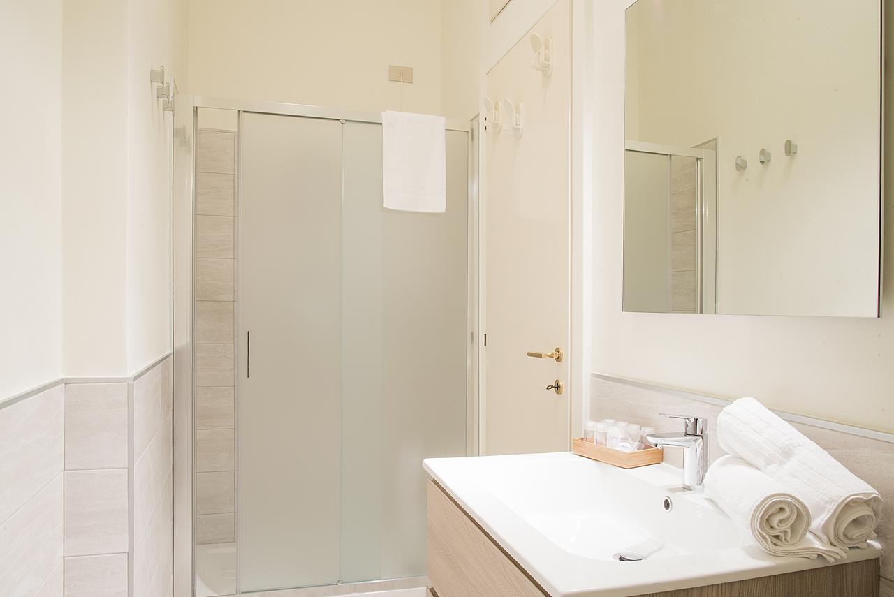 Easyhomes - San Babila Corridoni Milan Exterior photo